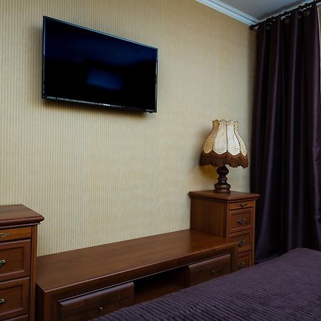 Nadobu Kiev Apart-Hotel Екстериор снимка