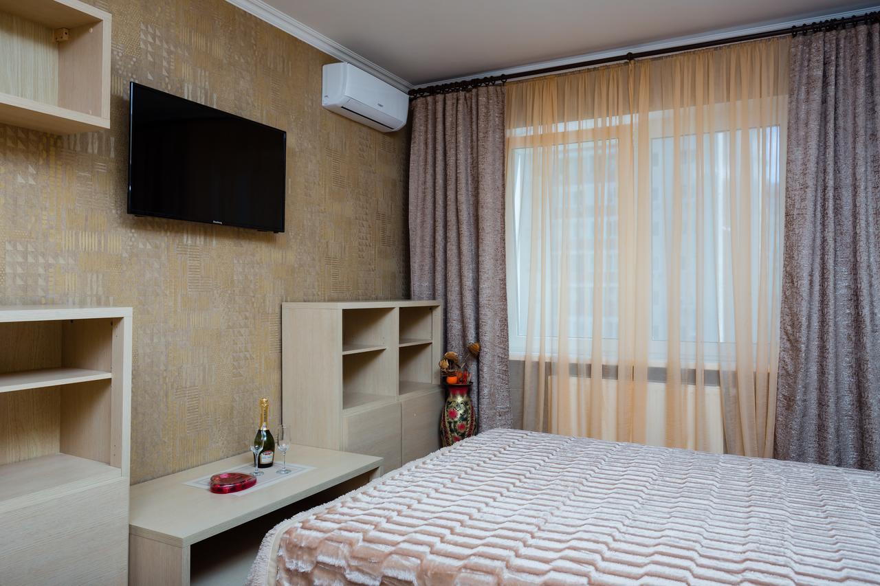 Nadobu Kiev Apart-Hotel Екстериор снимка