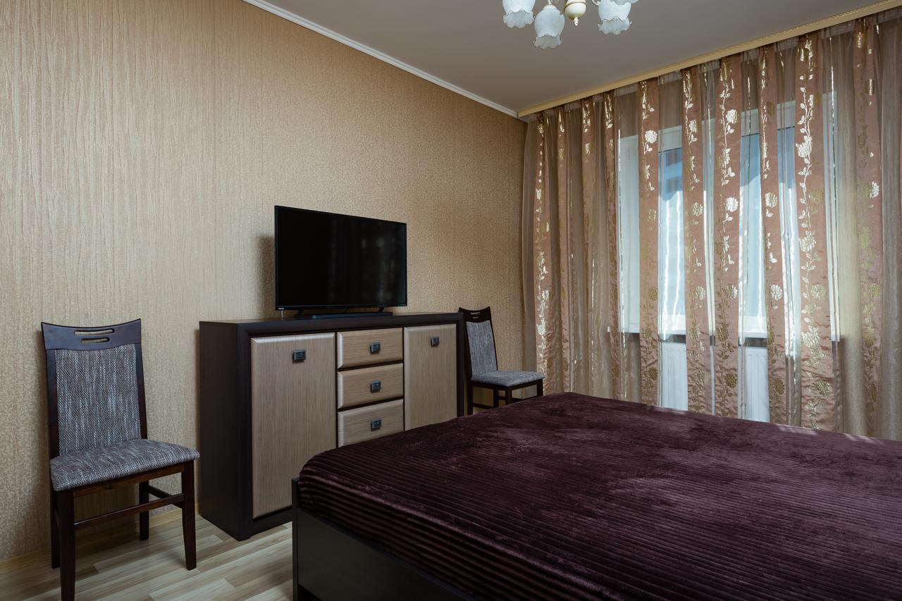 Nadobu Kiev Apart-Hotel Екстериор снимка