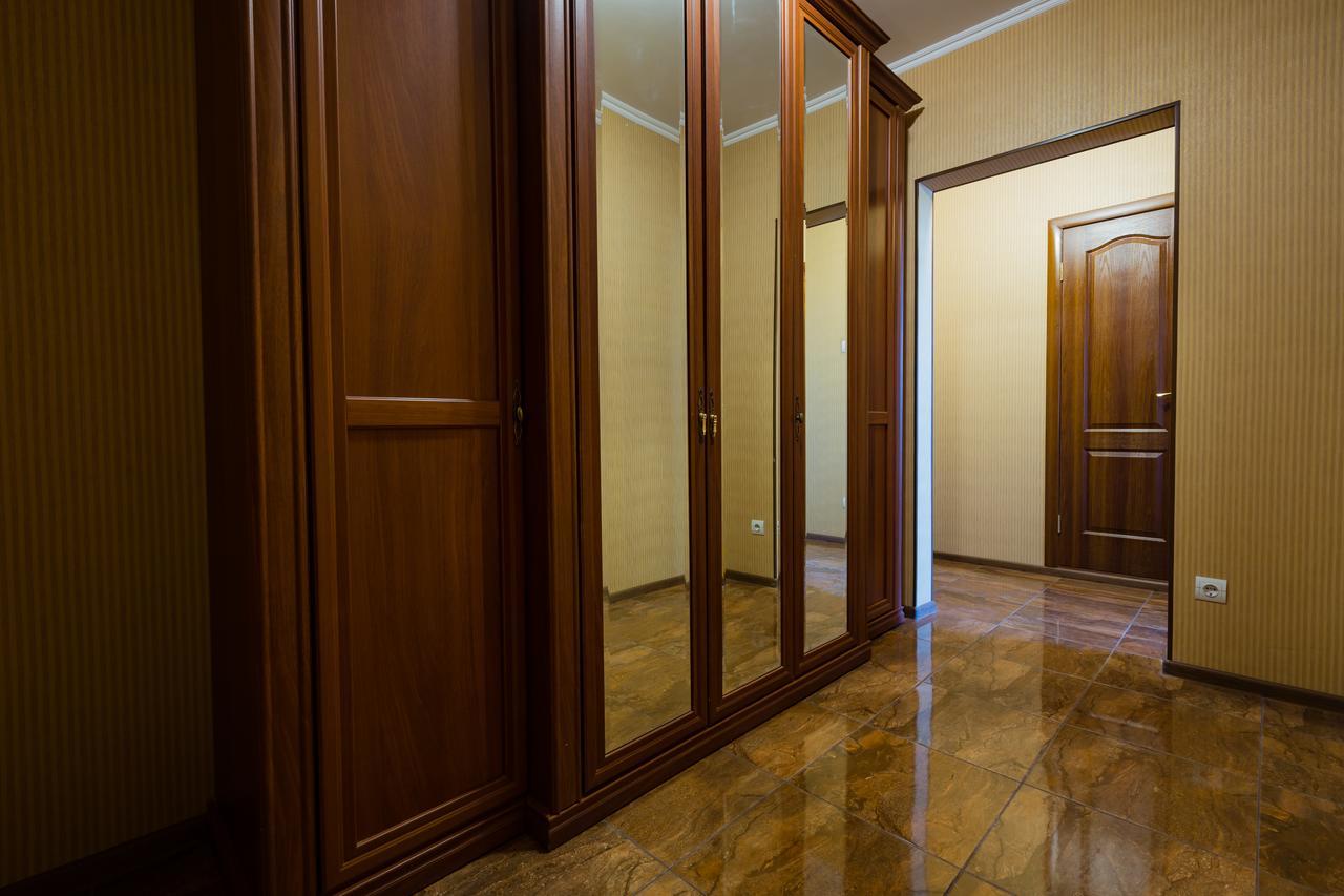 Nadobu Kiev Apart-Hotel Екстериор снимка